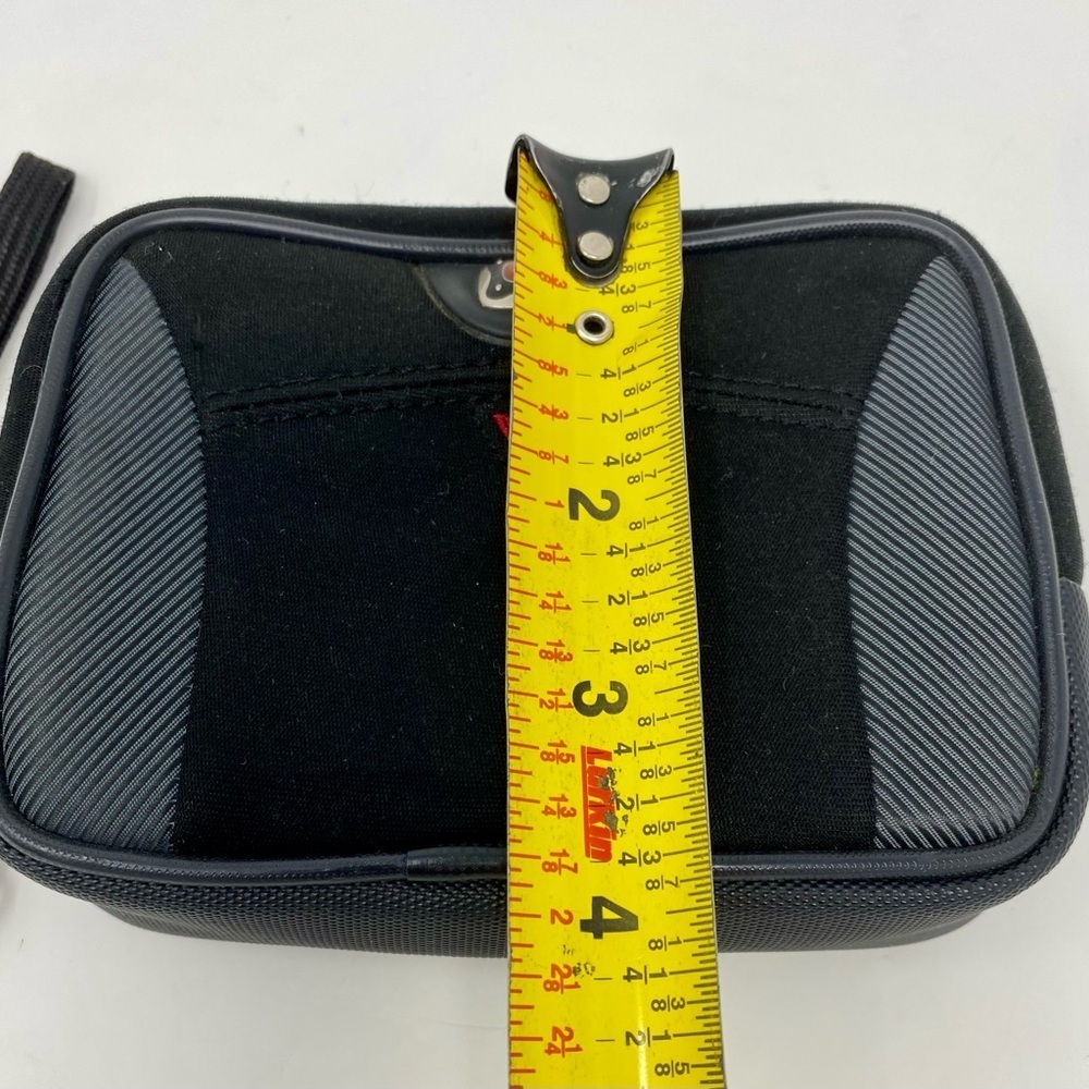 SwissGear by Wenger Black Wristlet - Picture 5 of 10